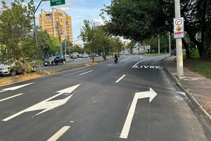 Implantação de faixa livre pela direita desafoga pontos estratégicos da cidade