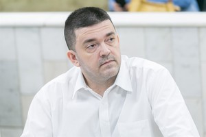 Vereador questiona falta de resposta à requerimento sobre centro de lazer