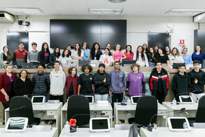 Alunos da escola 'Barão do Rio Branco' participam do 'Conheça o Legislativo'