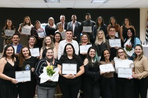 Solenidade da Câmara contempla profissionais da educação