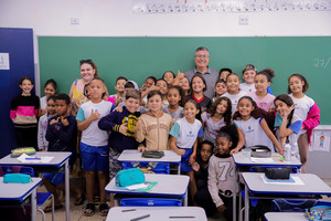 Vereador faz visita institucional em escola municipal na região da Vila Sônia