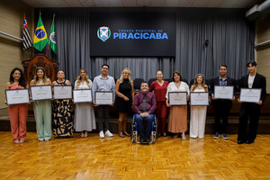 Especialistas da área da beleza são lembrados pela conexão com as pessoas