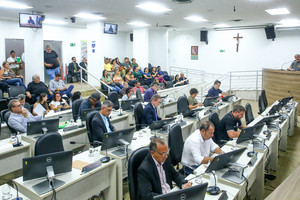 Projeto proíbe a inauguração de obras públicas inacabadas