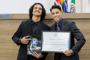 Atleta recebe moção de aplausos na Câmara por conquista no Jiu-Jitsu