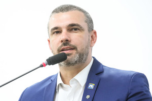 Flávio Bolsonaro será homenageado com Título de Cidadão Piracicabano