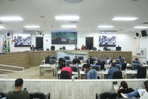 Requerimento cobra informações sobre endividamento total do município