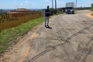 Vereador solicita solicita manutenção em estrada rural