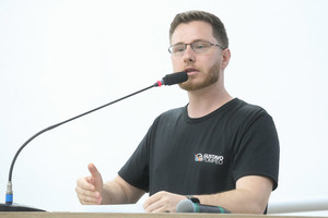 Vereador comenta sobre reforma do ginásio do bairro Santa Terezinha