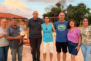 Vereador vistoria obras em área de lazer do Santa Rosa