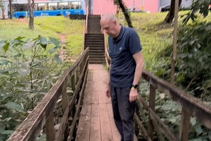 Vereador indica melhorias aos moradores do Santa Rosa