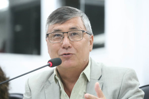 Vereador solicita reforma de campo esportivo na Vila Monteiro