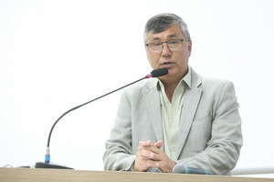 Vereador solicita reforço na sinalização viária da avenida Dona Francisca