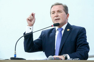 Trajetória de policial no sistema prisional é reconhecida em sessão