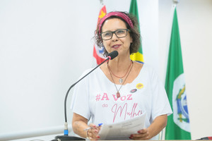 Vereadora defende que castrações também abranjam animais sob tutela de ONGs