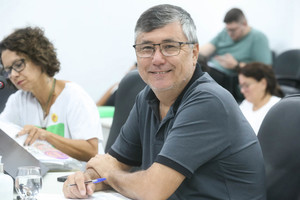 Câmara aprova homenagens a síndicos e profissionais da comunicação