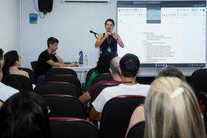 Servidores participam de qualificação sobre o funcionamento do 'Câmara Digital'