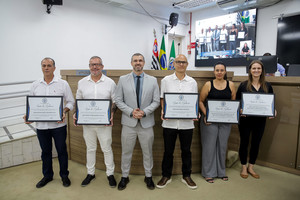 Moções destacam atuação de PMs da reserva em Escolas Cívico-Militares da cidade