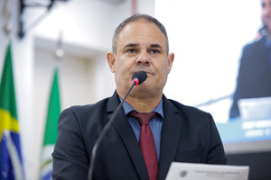 Vereador destaca programa “Saúde nos Bairros” e melhorias na rede municipal