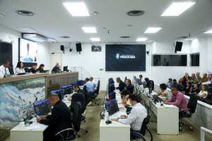 Câmara aprova moção de aplausos por 50 anos de atuação no karatê