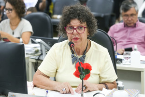 Produtora cultural será homenageada por presidir o Salão de Humor de Piracicaba