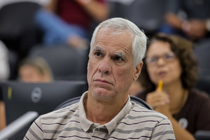 Requerimento cobra informações sobre logística de materiais na Saúde