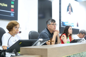 Conscientização sobre o Parkinson é abordada no Plenário