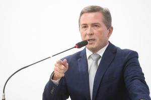 Vereador cita representação ao Ministério Público durante uso da tribuna