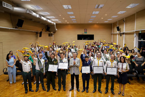 Lideranças dos Desbravadores e Aventureiros são homenageadas em reunião solene