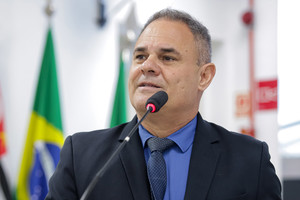 Na Tribuna, vereador lista avanços no município