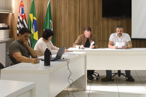 CLJR discute pavimentação, videomonitoramento e combustíveis fósseis