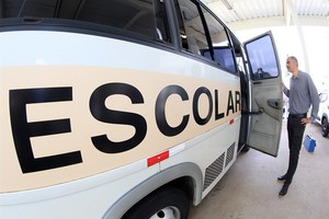 Condutores têm uma semana para regularizar vans escolares