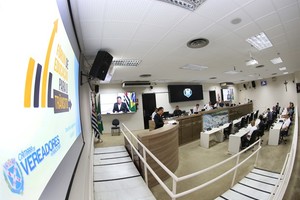 Professor defende criação de programa em prol do trânsito nas rodovias