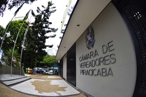 Câmara discute mudança na contribuição previdenciária dos servidores