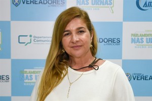 Na Câmara, Alessandra quer somar trabalho de 30 anos à causa animal