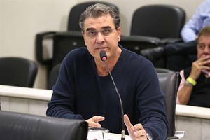 Ary Pedroso Jr. é reeleito para o sétimo mandato