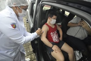 Vacinação: moções pedem pessoas com deficiência como prioritários