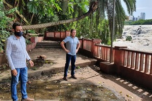 Vereador acompanha vistoria no Parque do Mirante