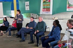 Comemoração aos 40 anos dos varejões municipais reúne autoridades