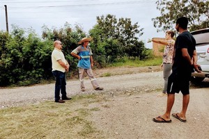 Moradores do bairro Godinhos solicitam melhorias em estradas rurais