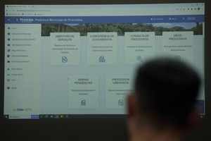"Prefeitura Sem Papel" é apresentado a assessores parlamentares