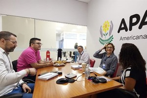 Vereador conhece serviços e estrutura da Apae de Americana