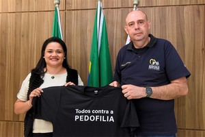 Em visita, vereadora de Marília debate sobre combate à pedofilia