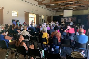 Vereadora faz parcerias e realiza Fórum Regional sobre Moradia Digna