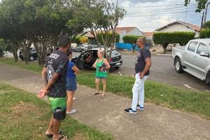 Vereador ouve reivindicações para melhorias em campo de Ártemis