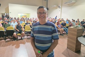 Vereador participa de reunião sobre credenciamento artístico