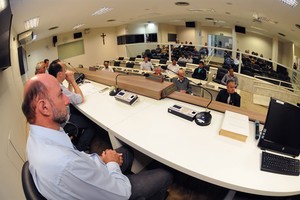 Lennon assume vaga na Câmara por 30 dias