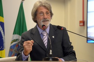 Lennon agradece acolhida da Câmara e apresenta balanço de mandato