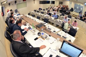 Vereadores apelam ao governador para nomeações de PMs