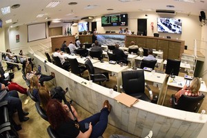 Câmara aprova projeto que denomina trecho de via no Santa Terezinha