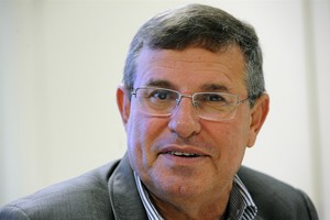 Pedro Cruz destaca atuação parlamentar e sugere diagnóstico da saúde